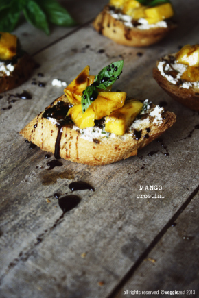 Mango Crostini