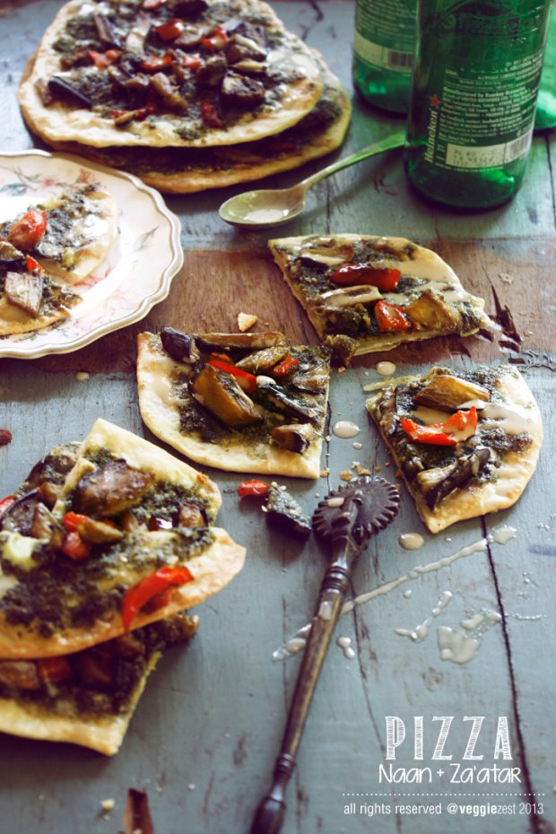 Naan Za'atar Pizza 
