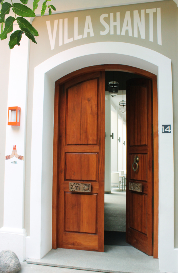 Entrance_villa Shanti