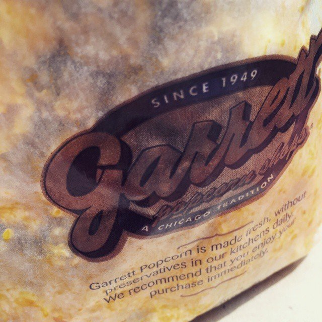The best bloody popcorn ever!!!! #garrett #garrettpopcorn #caramelpopcorn #cheesepopcorn #popcorn The best bloody popcorn ever!!!! #garrett #garrettpopcorn #caramelpopcorn #cheesepopcorn #popcorn